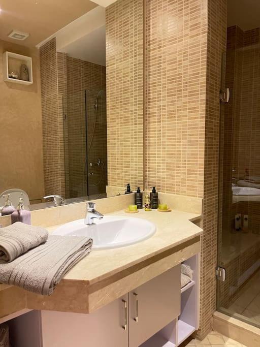 Big Luxury Apartment Near Airport Nouaceur Esterno foto